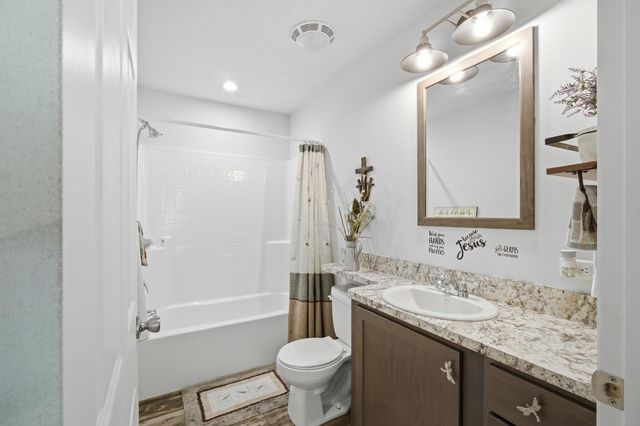 11815 Johnson Street, Grand Haven, MI 49417