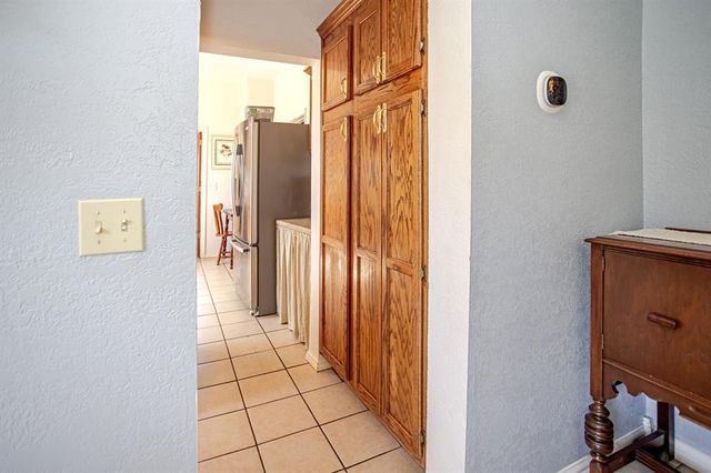 636 N Market Avenue, Shawnee, OK 74801