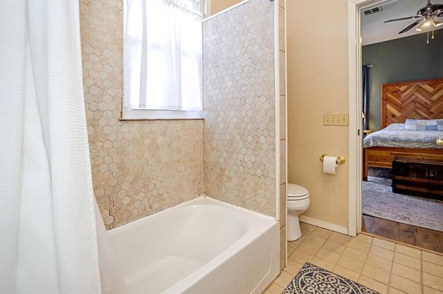 636 N Market Avenue, Shawnee, OK 74801