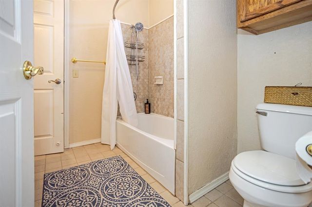 636 N Market Avenue, Shawnee, OK 74801