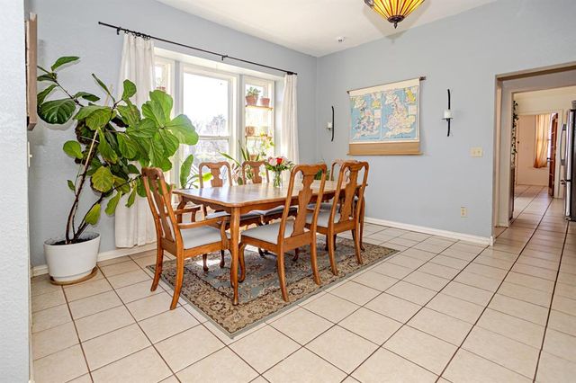 636 N Market Avenue, Shawnee, OK 74801