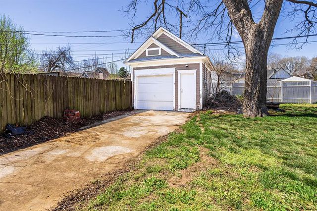 636 N Market Avenue, Shawnee, OK 74801