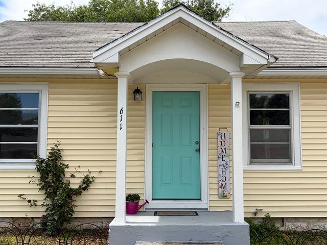 611 N Frazier St, El Dorado, KS 67042