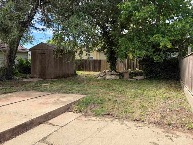 611 N Frazier St, El Dorado, KS 67042