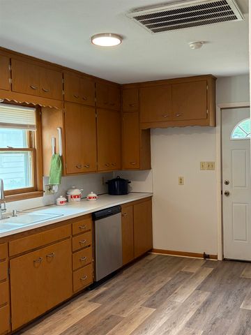 611 N Frazier St, El Dorado, KS 67042