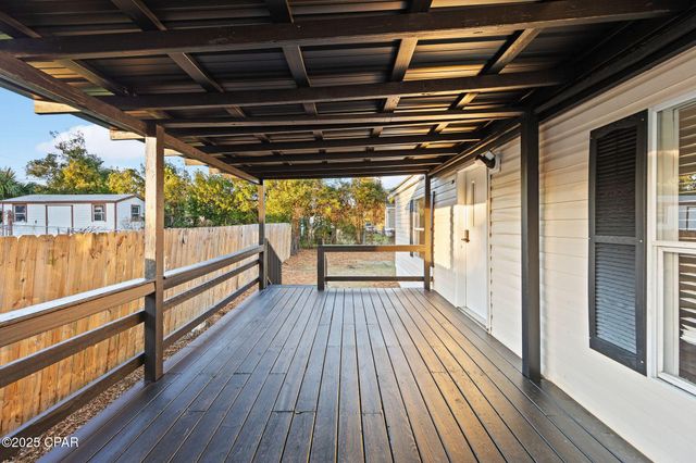 3735 E 6th Street, Panama City, FL 32401