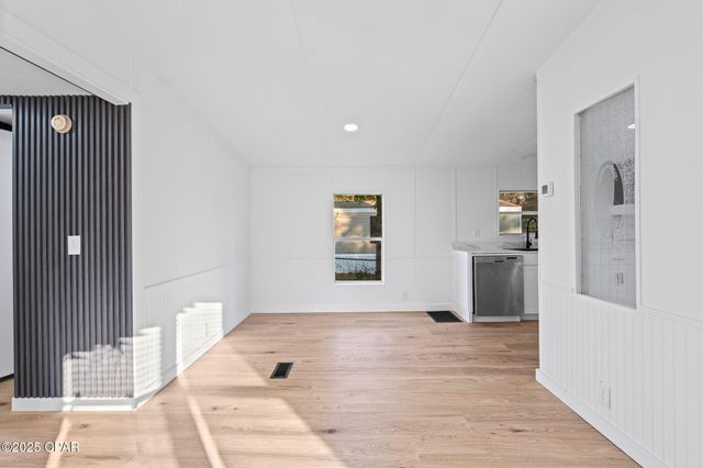 3735 E 6th Street, Panama City, FL 32401