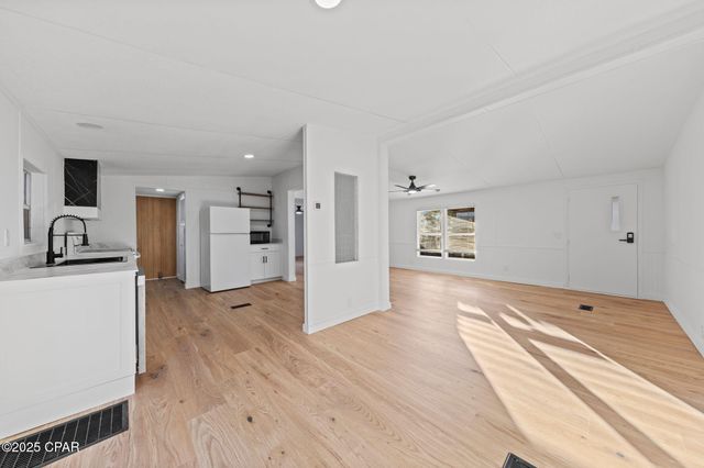 3735 E 6th Street, Panama City, FL 32401