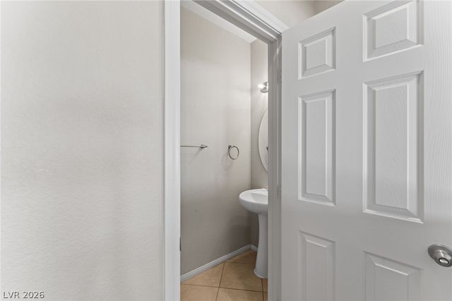 472 Crocus Hill Street, Las Vegas, NV 89138
