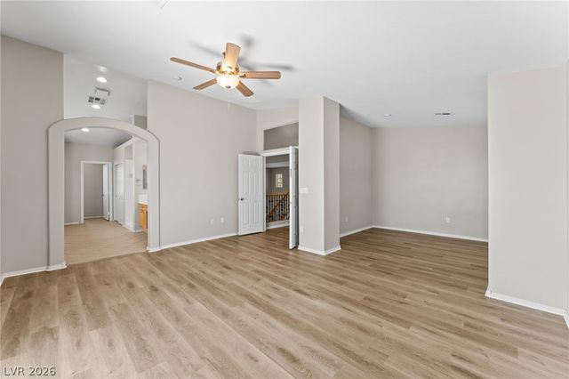 472 Crocus Hill Street, Las Vegas, NV 89138