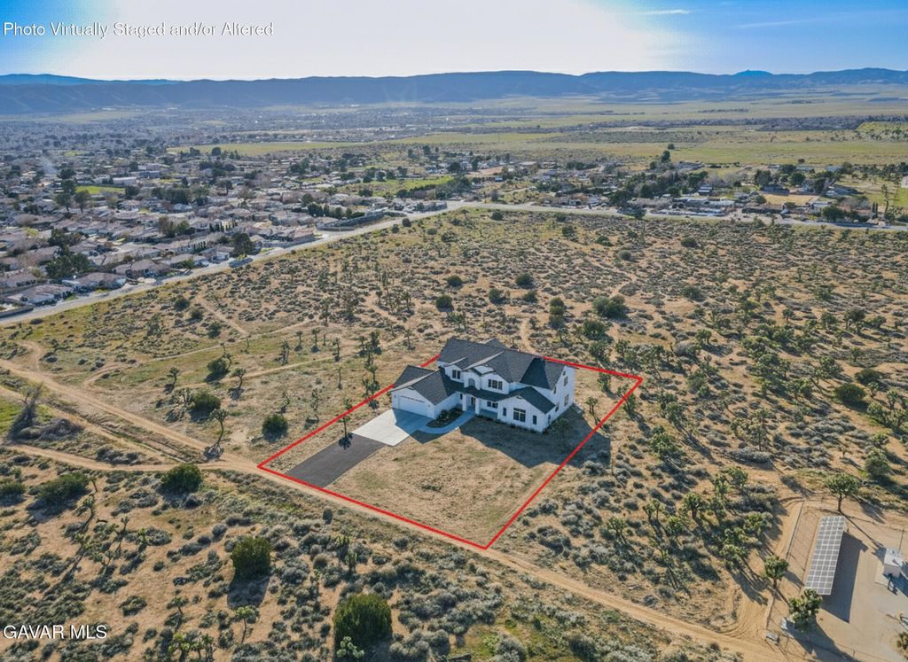 47th Stw Vic Ave K2, Quartz Hill, CA 93536