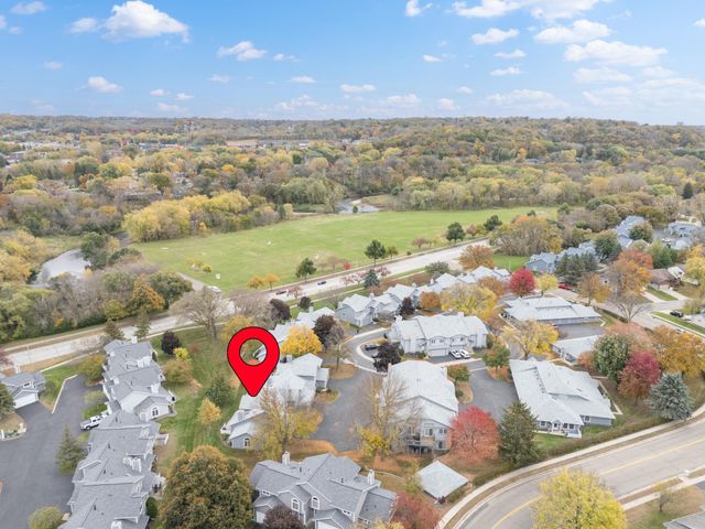 2717 Spyglass Court NW, Rochester, MN 55901