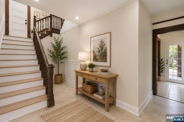 366 7th Avenue, Newark, NJ 07107