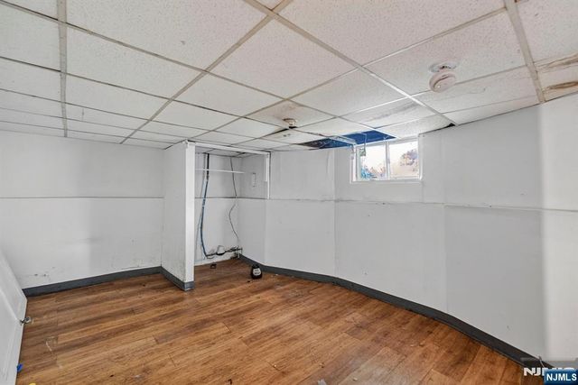 366 7th Avenue, Newark, NJ 07107