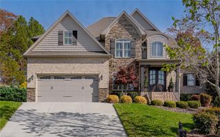 2017 Muirfield Place, Clemmons, NC 27012