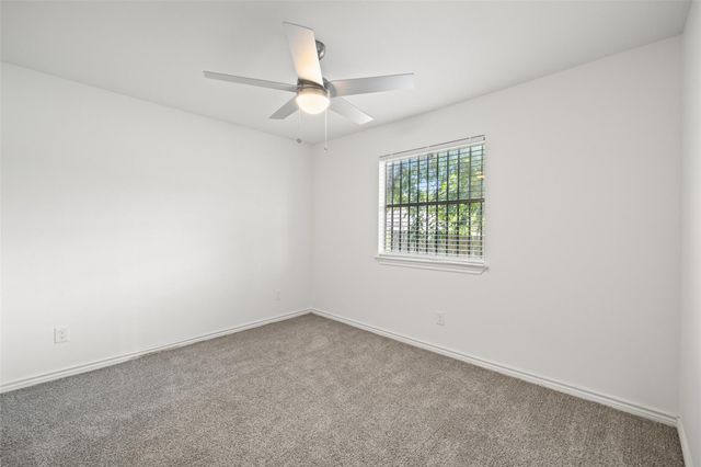 9903 Roxanna DR B, Austin, TX 78748