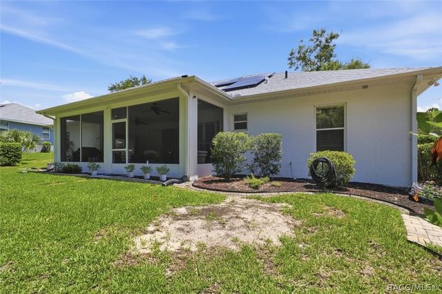 1886 E Saint James Loop, Inverness, FL 34453