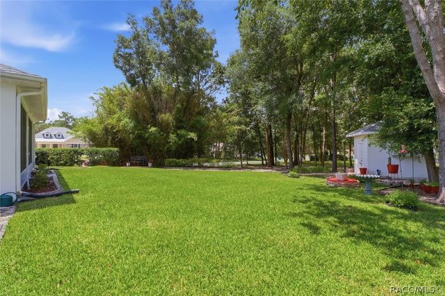 1886 E Saint James Loop, Inverness, FL 34453
