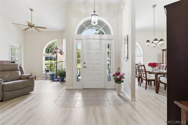 1886 E Saint James Loop, Inverness, FL 34453