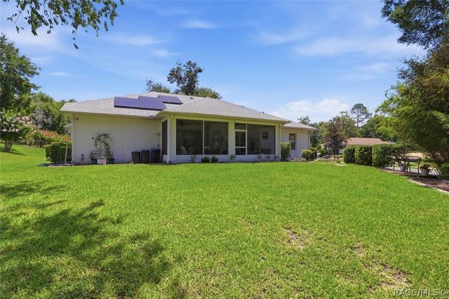 1886 E Saint James Loop, Inverness, FL 34453