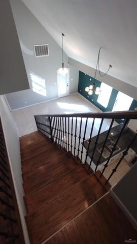 2801 Fullerton Avenue, Mcallen, TX 78504