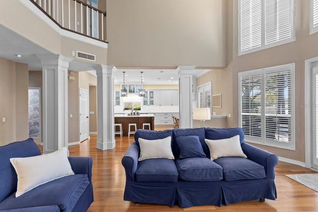 18008 PINNACLE COURT, Tampa, FL 33647