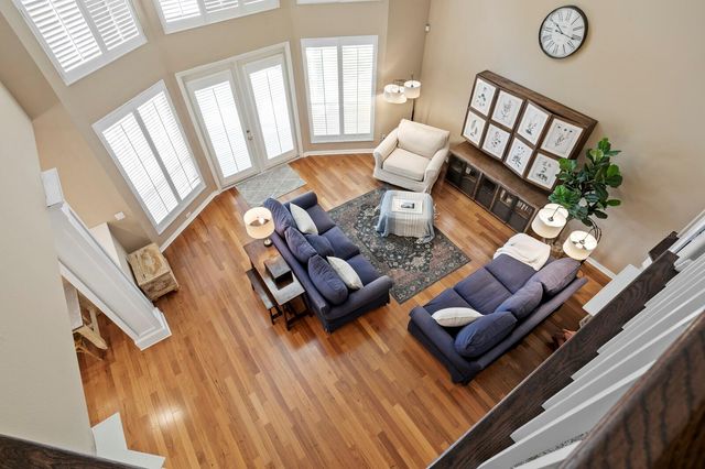 18008 PINNACLE COURT, Tampa, FL 33647