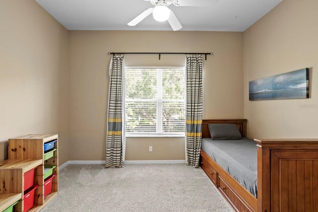 18008 PINNACLE COURT, Tampa, FL 33647