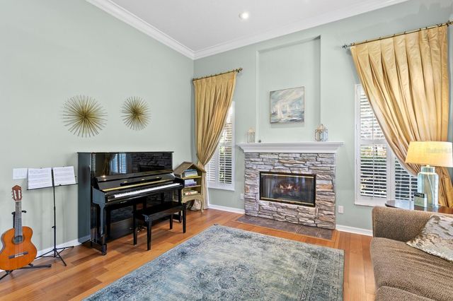 18008 PINNACLE COURT, Tampa, FL 33647