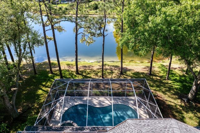 18008 PINNACLE COURT, Tampa, FL 33647