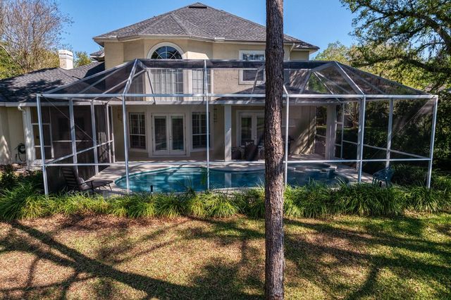 18008 PINNACLE COURT, Tampa, FL 33647