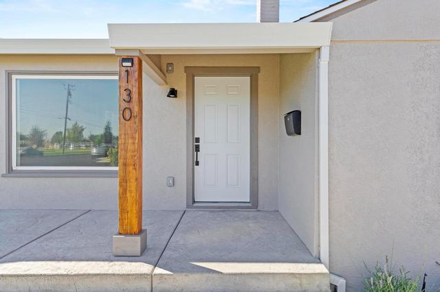 130 E 14th St, Marysville, CA 95901