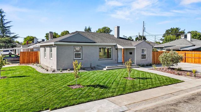 130 E 14th St, Marysville, CA 95901