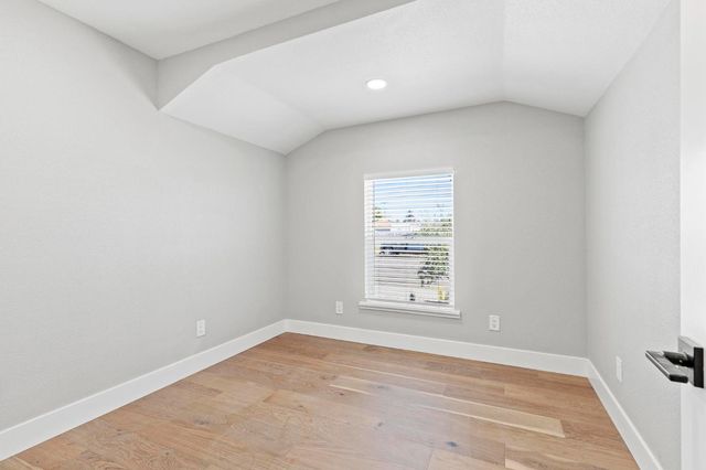 130 E 14th St, Marysville, CA 95901