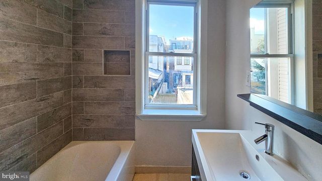 2066 E FLETCHER ST, Philadelphia, PA 19125