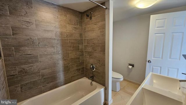 2066 E FLETCHER ST, Philadelphia, PA 19125