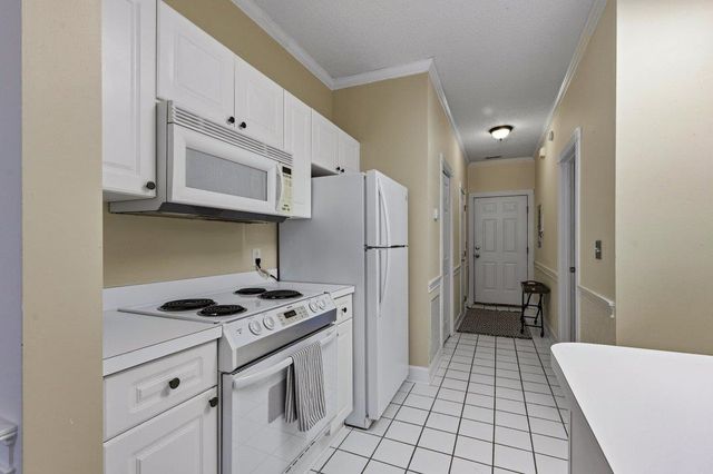 674 Riverwalk Dr Unit 302, Myrtle Beach, SC 29579