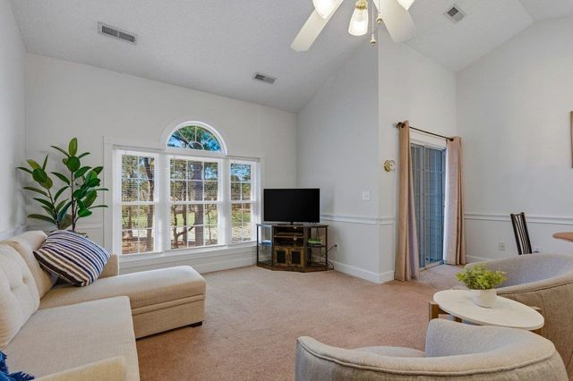 674 Riverwalk Dr Unit 302, Myrtle Beach, SC 29579