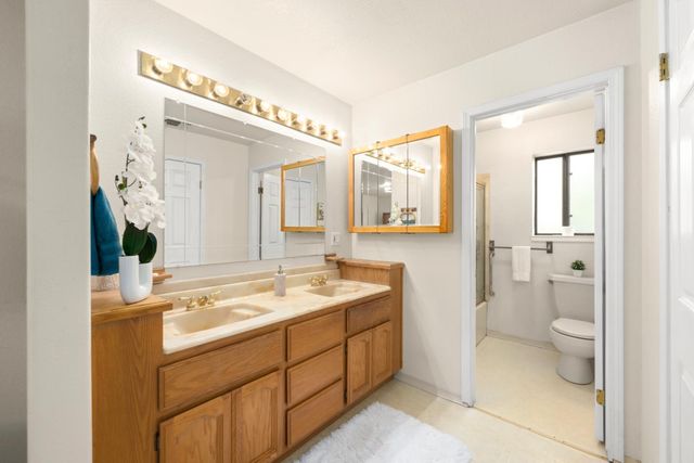 6305 W 6th St, Rio Linda, CA 95673