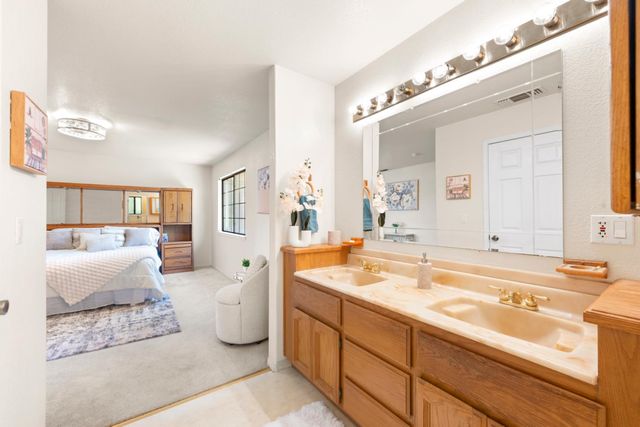 6305 W 6th St, Rio Linda, CA 95673