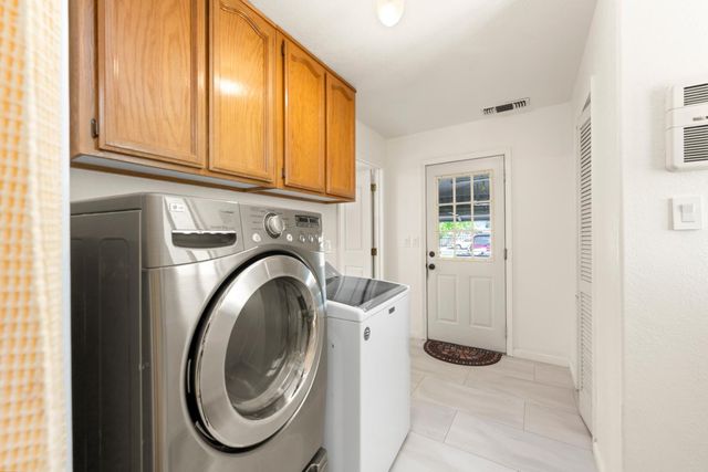 6305 W 6th St, Rio Linda, CA 95673
