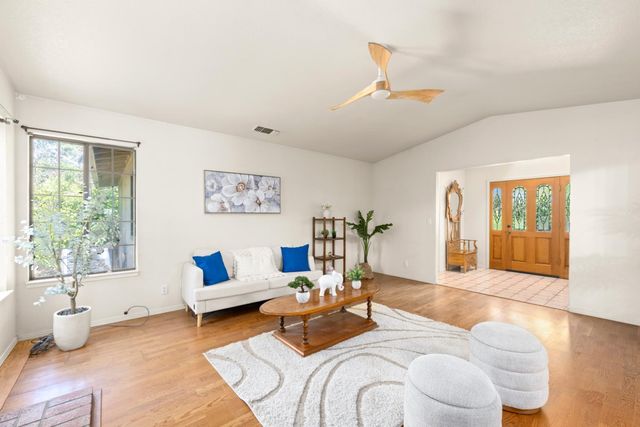 6305 W 6th St, Rio Linda, CA 95673