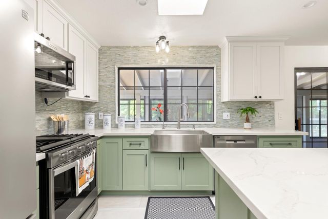 6305 W 6th St, Rio Linda, CA 95673