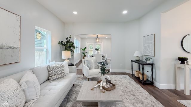 1521 N Temple Avenue, Indianapolis, IN 46201