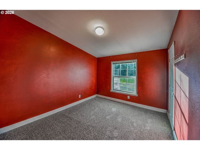 79988 STEWART CREEK Rd, Clatskanie, OR 97016