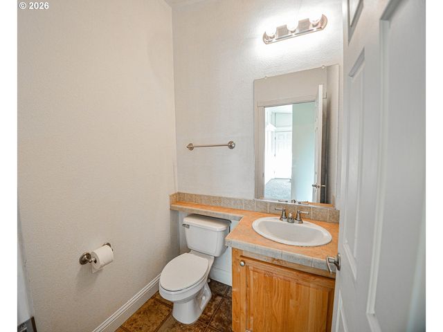 79988 STEWART CREEK Rd, Clatskanie, OR 97016