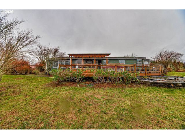 79988 STEWART CREEK Rd, Clatskanie, OR 97016