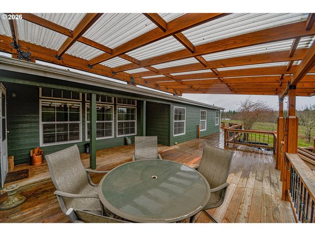 79988 STEWART CREEK Rd, Clatskanie, OR 97016