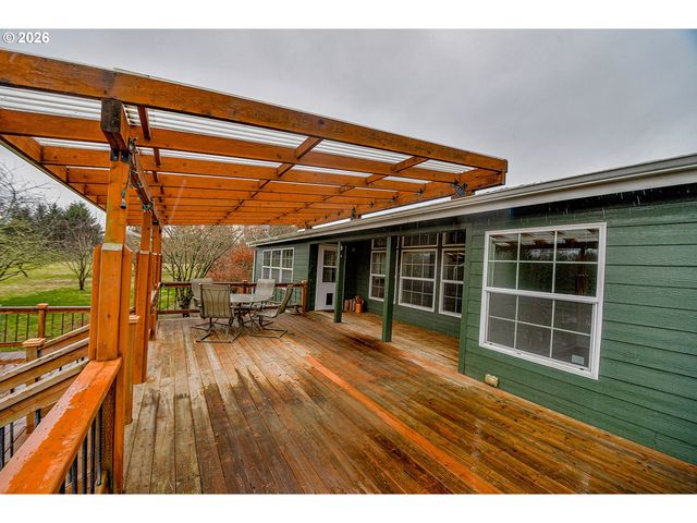 79988 STEWART CREEK Rd, Clatskanie, OR 97016