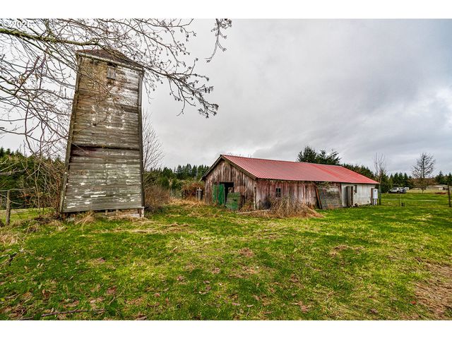 79988 STEWART CREEK Rd, Clatskanie, OR 97016